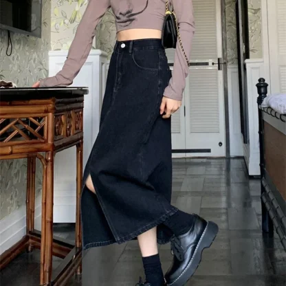 Front Slit Black Denim Skirt - Image 2
