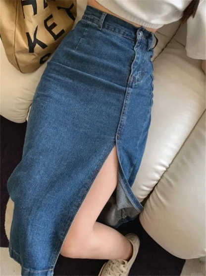 Chic Slit Midi Denim Skirt - Image 4