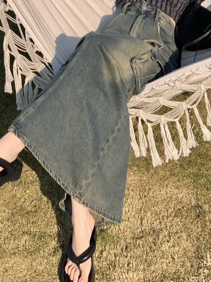 Retro Dark Faded Denim Skirt - Image 2