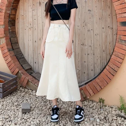 Elegant Light Maxi Denim Skirt - Image 2