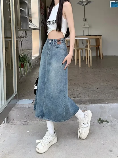 Trendy Straight Denim Skirt - Image 10