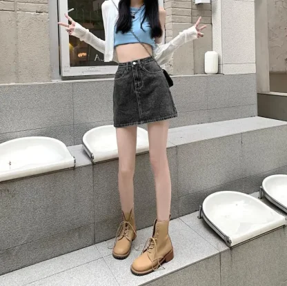 Casual Dark Mini Denim Skirt - Image 8