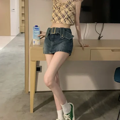 Trendy Belted Mini Denim Skirt - Image 9