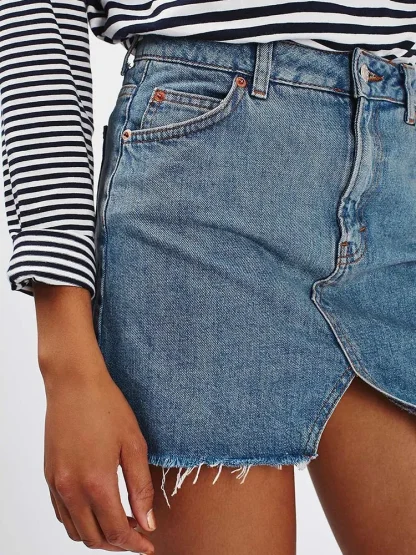 Frayed Hem Mini Denim Skirt - Image 3
